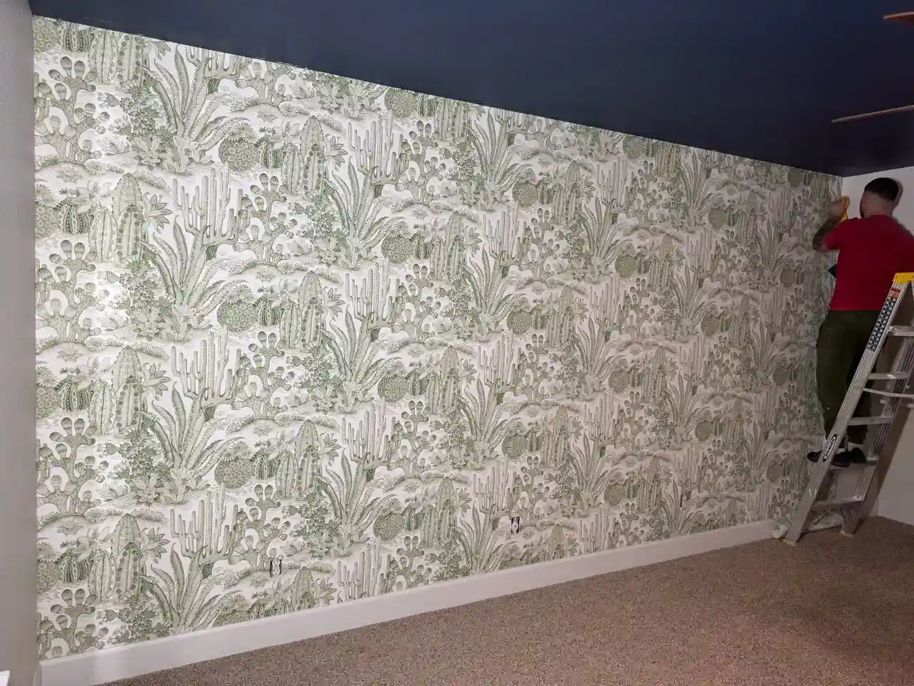 Wallpaper installation service in Passaic, NJ